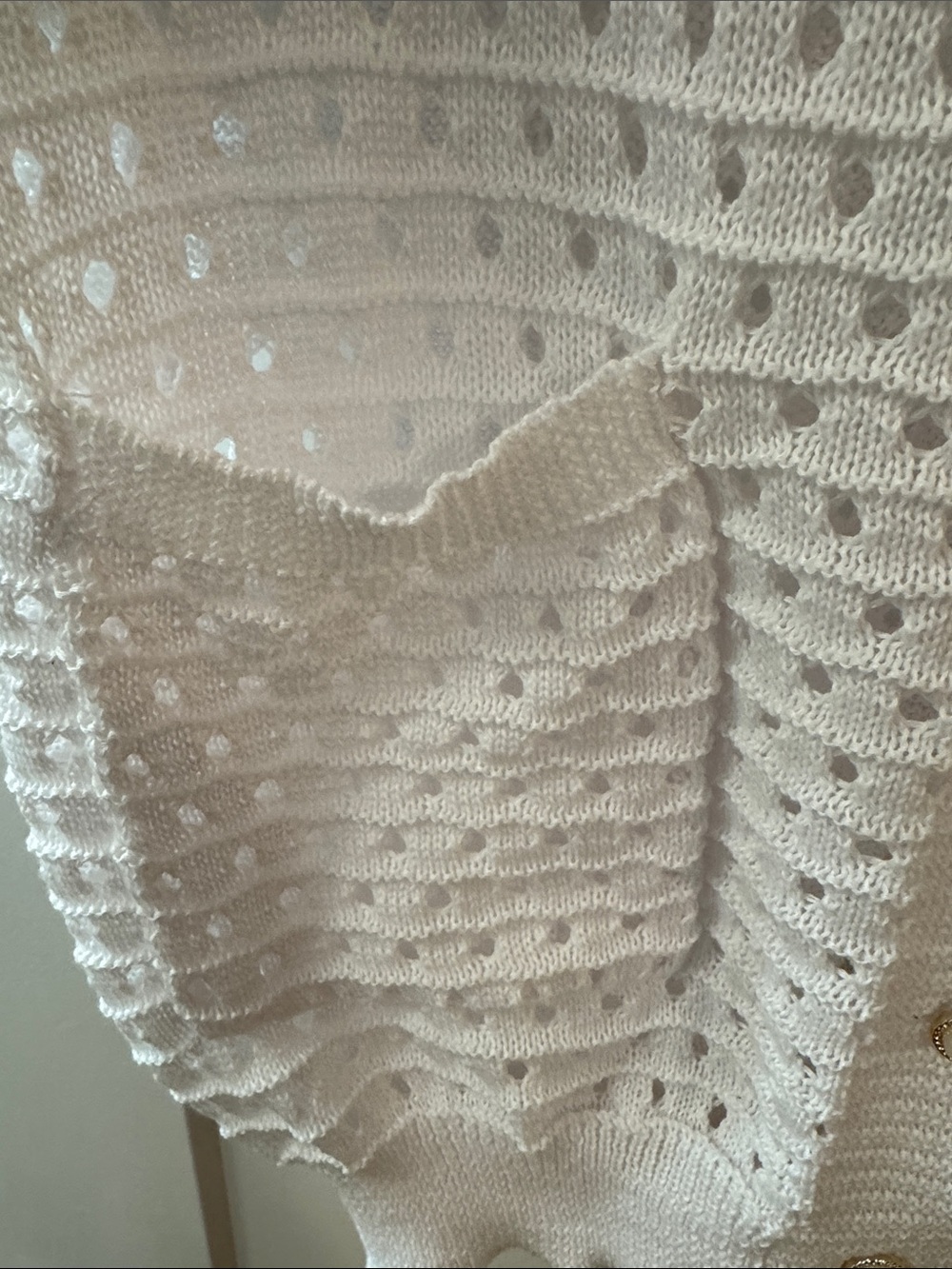 Pearl-Button White Knit Cardigan with Openwork Stitch - Picture 4 of 10